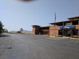 Travelodge By Wyndham Three Forks Bilik gambar