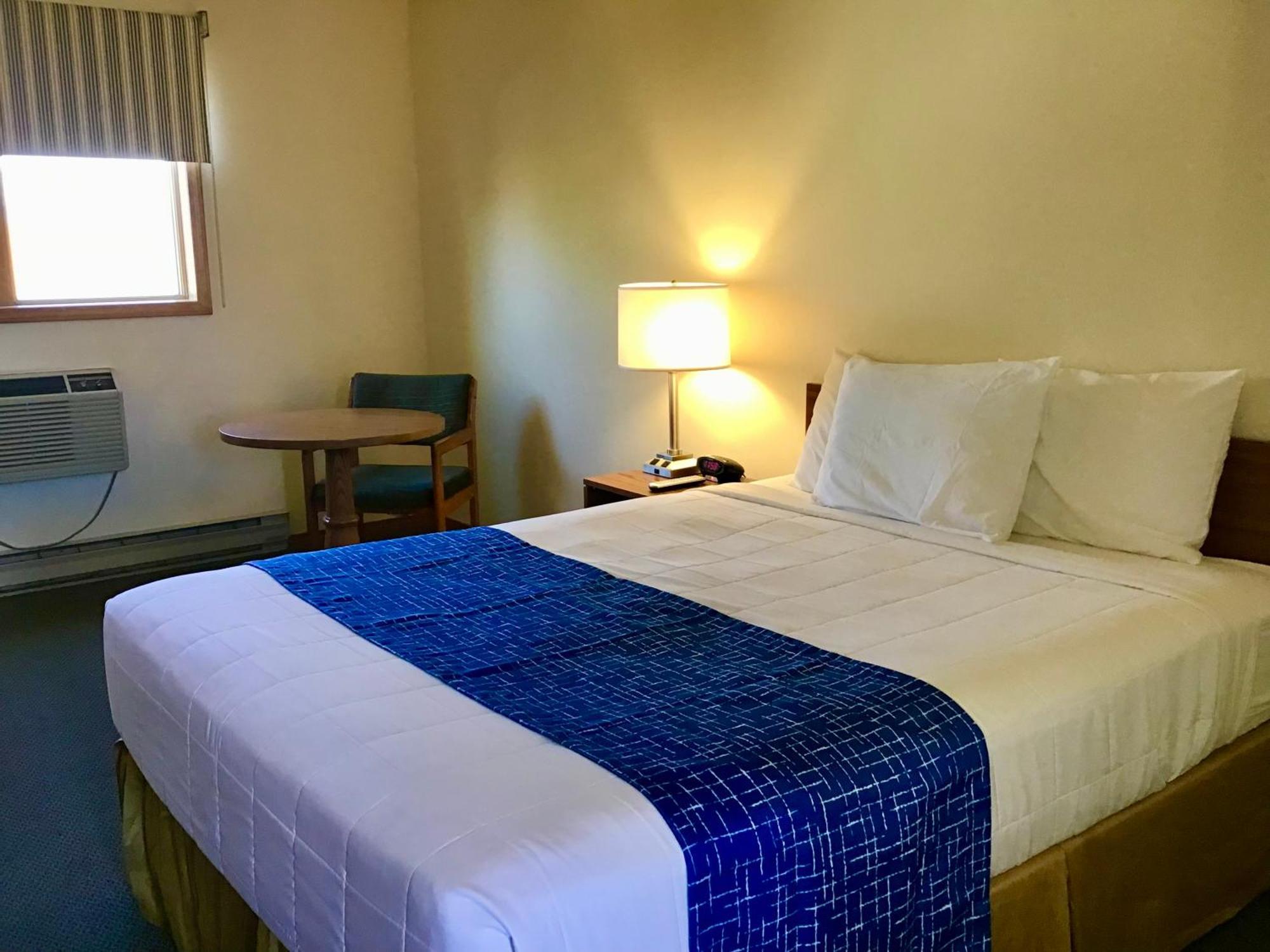Travelodge By Wyndham Three Forks Luaran gambar