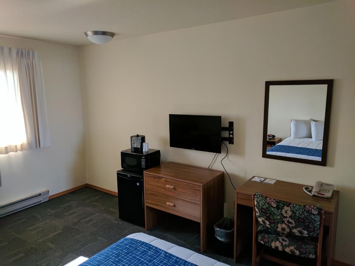 Travelodge By Wyndham Three Forks Luaran gambar